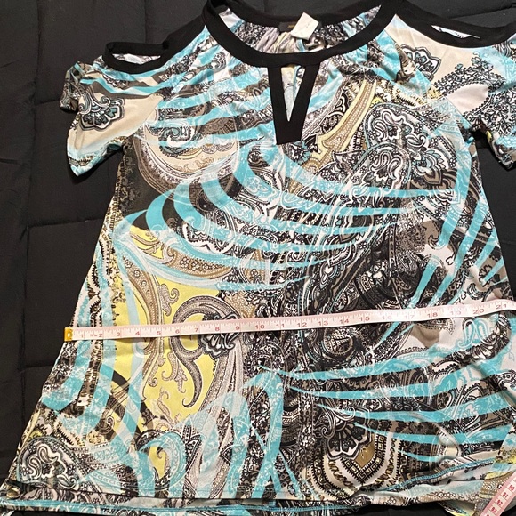 Stylish Women's Paisley Print Top - Picture 8 of 9